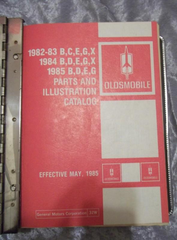 Oldsmobile gm 82-85 warehouse parts & illustration catalog in original binder