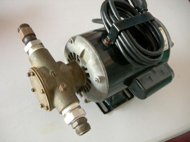 Jabsco utility pump 1" brass
