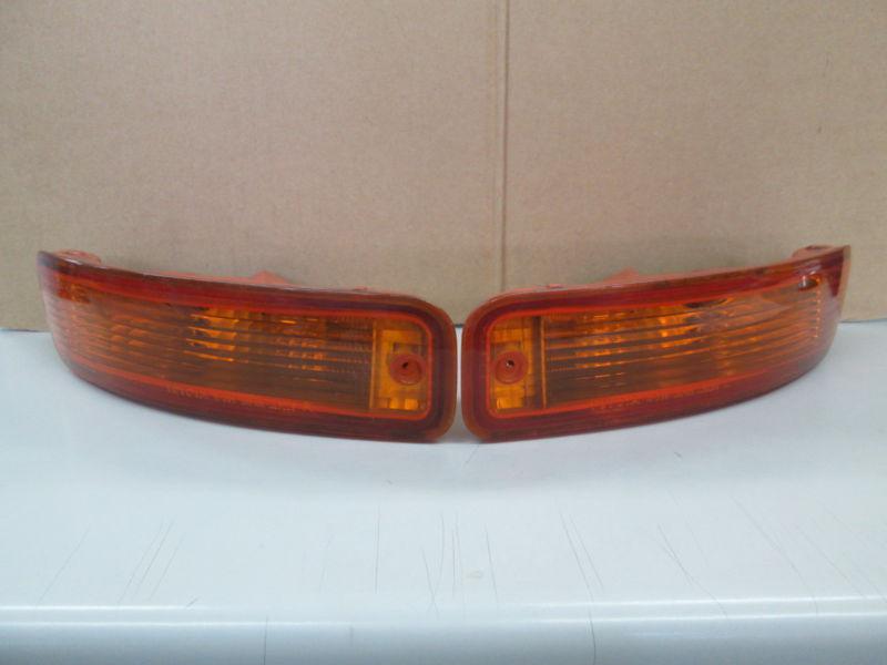 [h43t] jdm:toyota:levin:ae101:later model bumper winker lights x2set