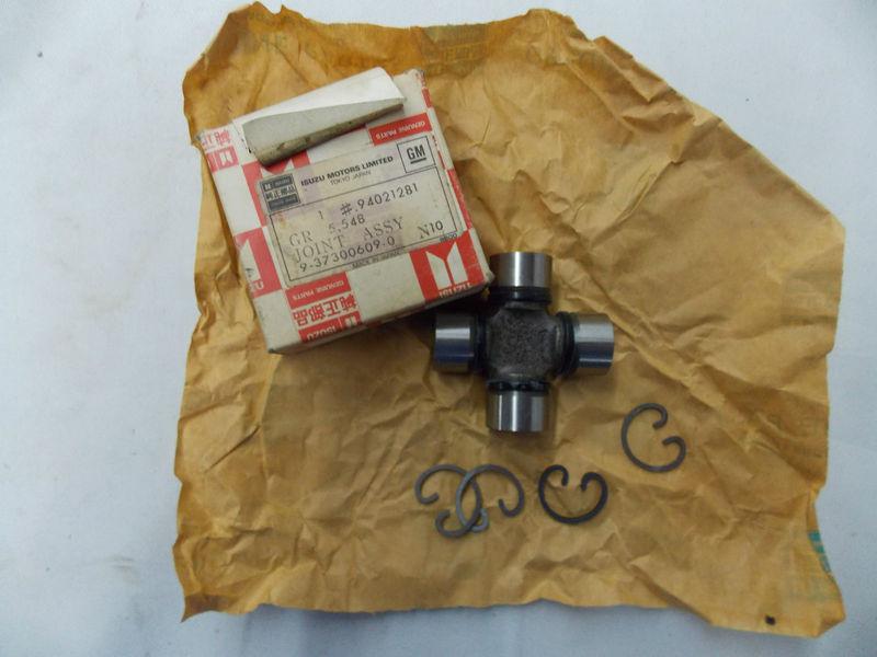 Chevrolet isuzu luv truck u-joint ser 1 to 12 nos 94021281 9-37300609-0 nr!!!!  