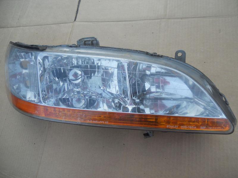 98 99 00 honda accord headlight right passenger side oem used