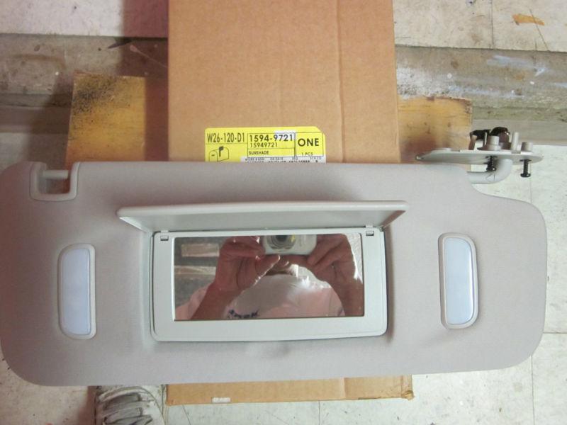 2008,2009 silverado tahoe avalanche suburban sunshade 25945137