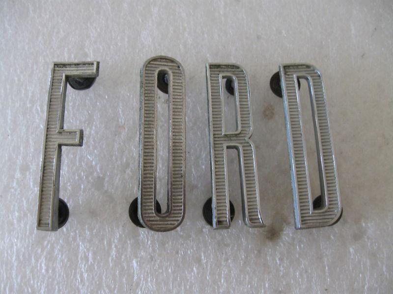 "ford" large letters emblems  badge script trim c4ub16606-a