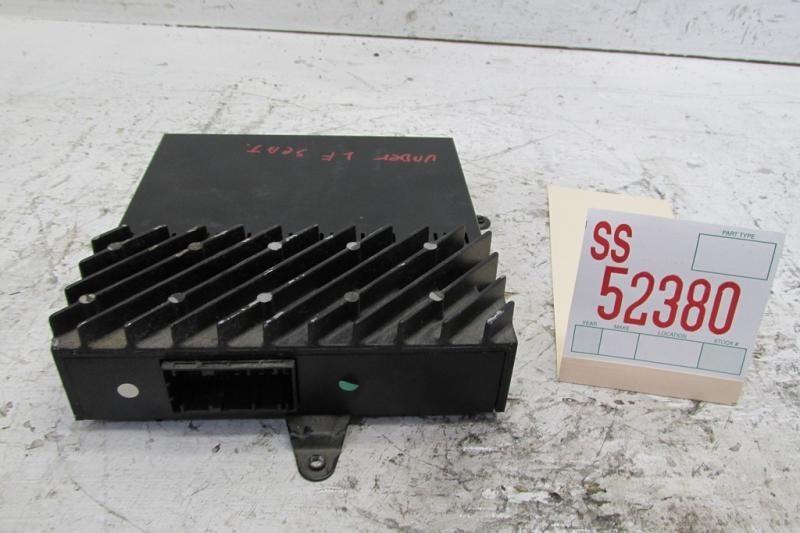 2001 discovery se ii 4dr under left driver seat speaker amplifier amp oem