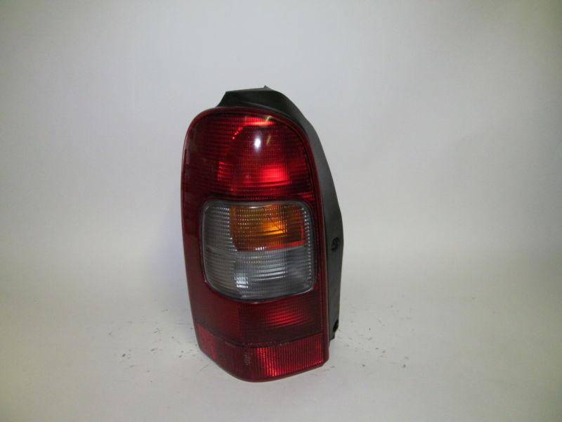 97 98 99 00 01 02 03 04 chevrolet venture montana oem left tail light nice!