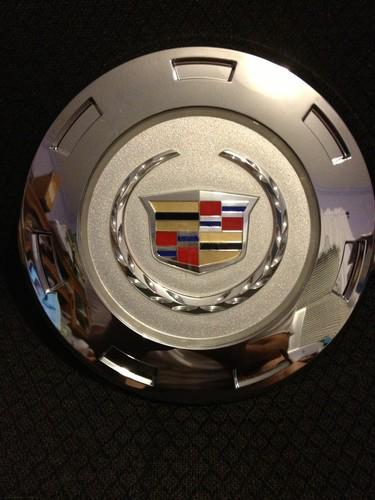 Cadillac escalade center cap