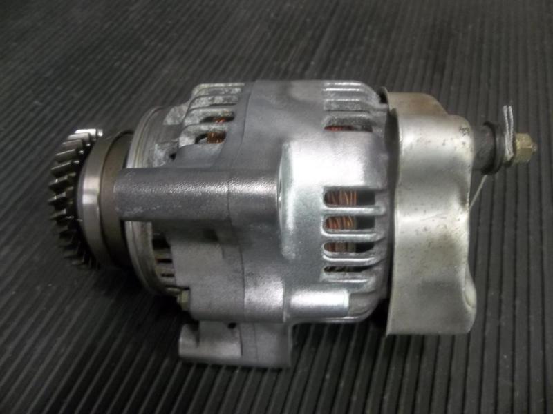 02 suzuki bandit 600 s - alternator generator