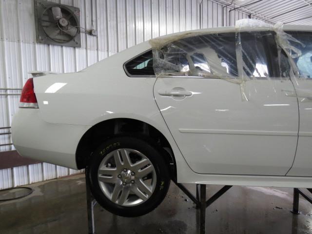 2011 chevy impala 27772 miles rear or back door right 2570907