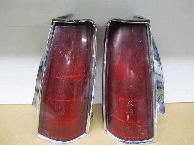 Lincoln mark vii 87-92 1987-1992 tail light set passenger & driver rough