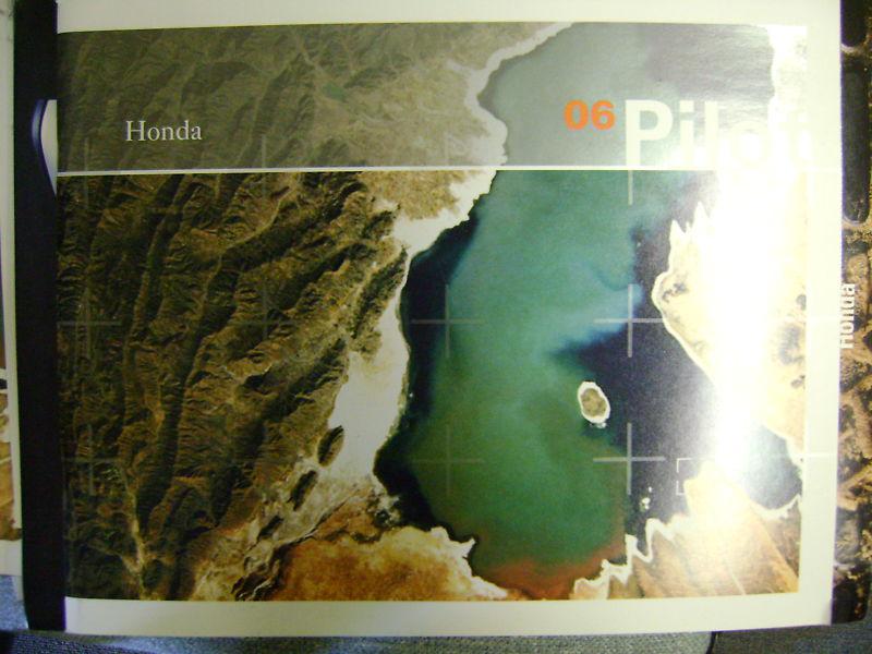 Purchase 2006 Honda Pilot Sales Brochure Catalog Book in Kingsport