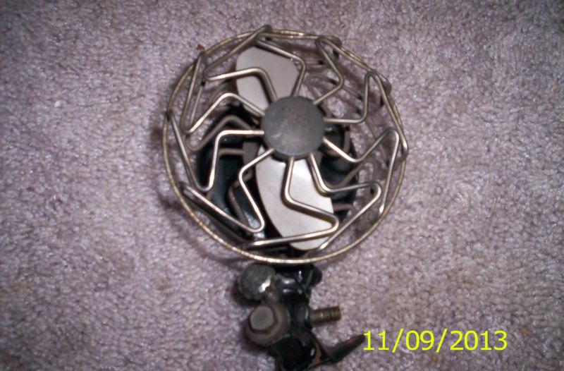 Vintage trico vacuum fan  i do ship