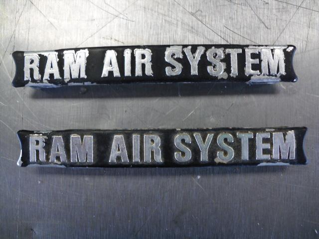 74 suzuki gt 550 ram air system emblems 