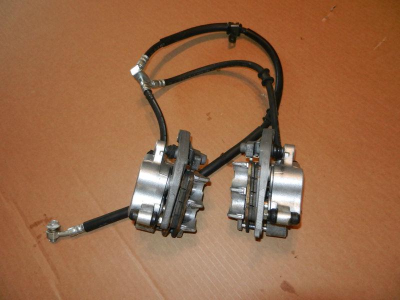 Suzuki burgman 650 front brake caliper set