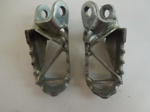 Honda xr650r footpegs pegs hose xr 650 r 650r 2001 mint