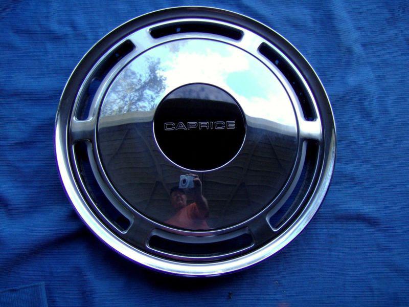 New! 1986-1993 chevrolet caprice 15" hubcap wheel cover gm 10207644