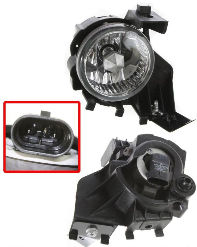 Driving fog light lamp assembly passenger's right side