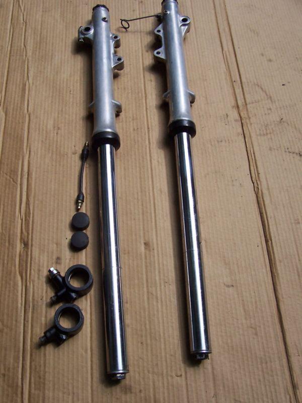 Suzuki gs1100e  forks with air caps and crossover tube 80-81