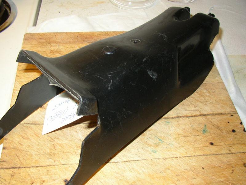 Inner rear fender / plastic / 1979 honda cm 185 t