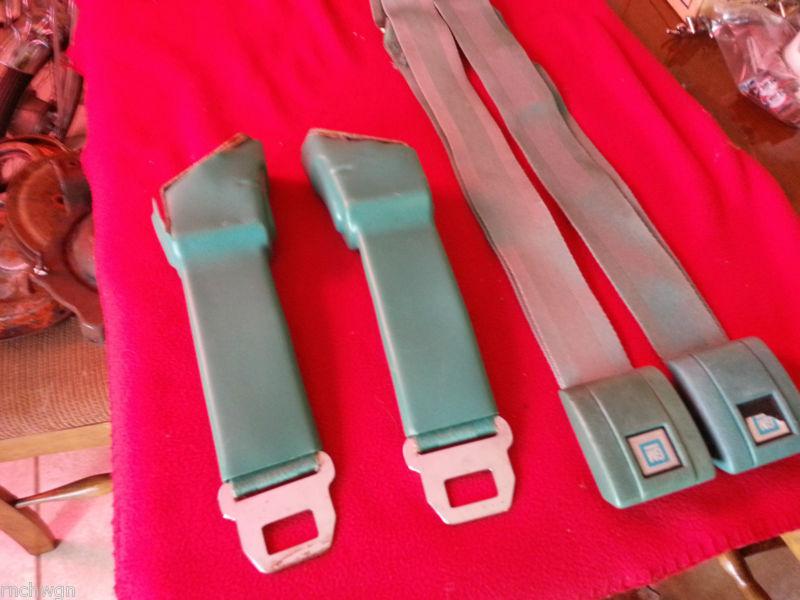 67-72 chevrolet gmc pick-up c10-c30 k10-k30 blue-green aqua front seat belt set 