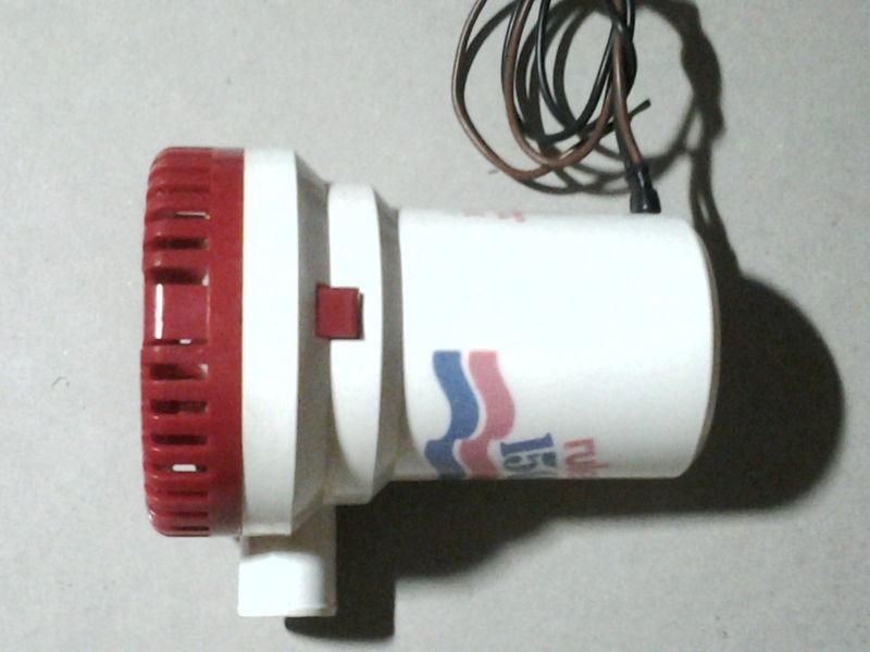 Submersible electric bilge pump   rule 1500  12 volt 