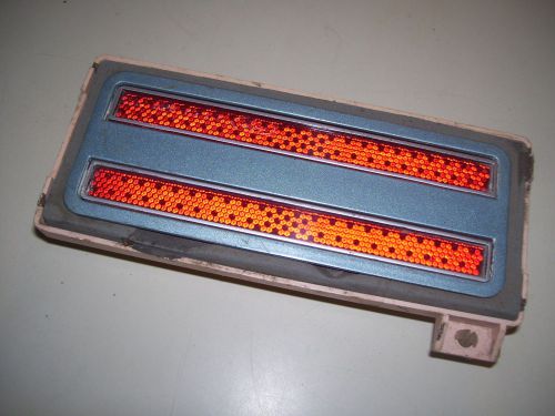 1973 ford left rear side marker light - 73 fd - vd3ab-15a465-aa  -  f129