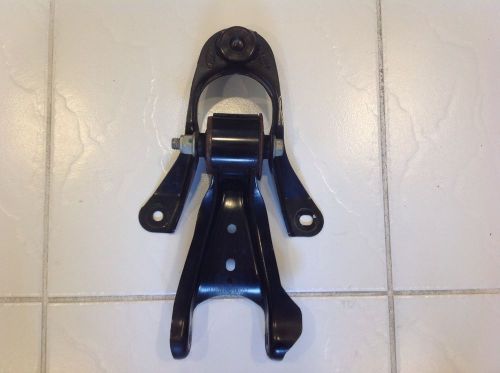 Gt500 upper control arm and mount