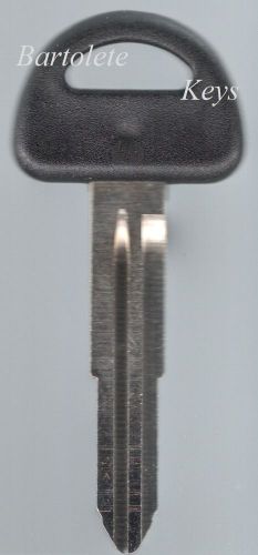 Key blank fits 1998 1999 2000 isuzu npr nrr nqr fsr