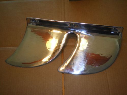 Polished aluminum  medium 8&#034; double turning fin skags v drive flatbottom cruiser