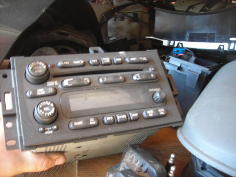 Factory cd player 04 pontiac grand prix