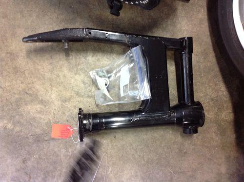 2006 06 honda vtx 1300s swing arm 