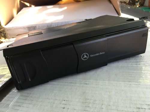 Mercedes benz clk500 cd changer mc3010 a2038209089