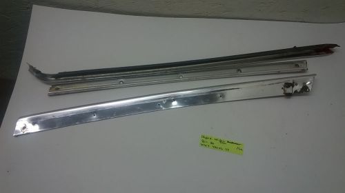 Mercedes w107 front right interior window chrome trim 450sl