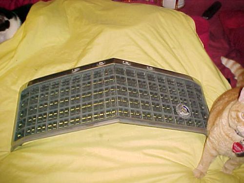 79 ford ranchero plastic center grill d7ob-8150-cav 2