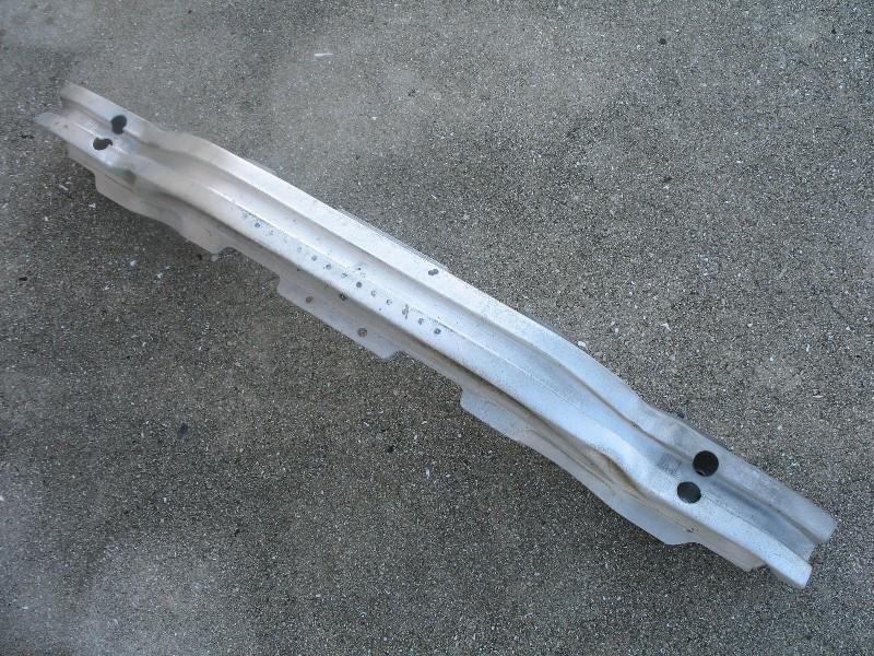 2003 2004 2005 2006 2007 saab 9-3 rear bumper cover reinforcement re bar support