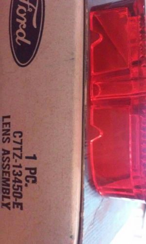 1968-77 ford bronco 4x4 tail light lens,c7tz-13450-e