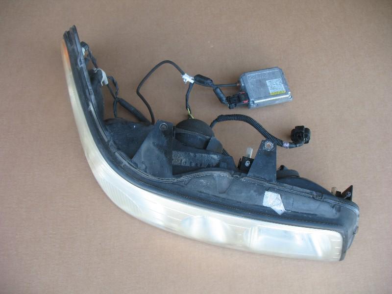 98 99 00 01 02 03 04 cadillac seville sls sts right passenger headlight hid oem