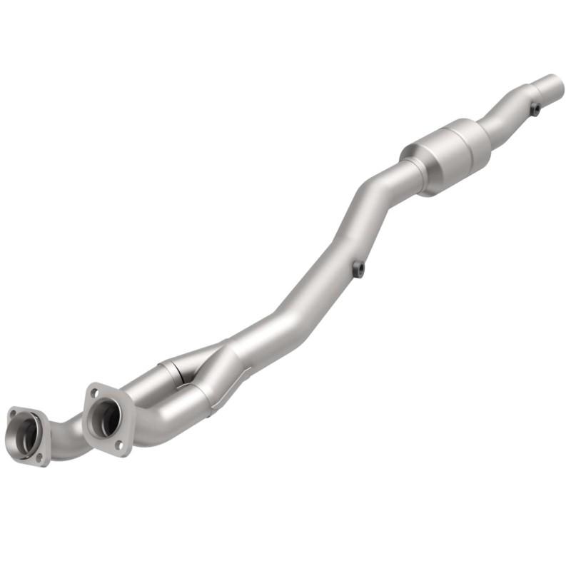 Magnaflow 446682 direct fit california catalytic converter