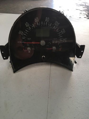 2002 vw beetle speedometer cluster mph htbk 2.0l at 145k