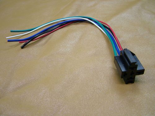 Wiring harness with socket for control relay