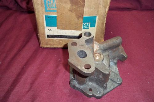 Nos original gm oil pump housing gr 1.653 gm#3632572 casting stamp 1471485