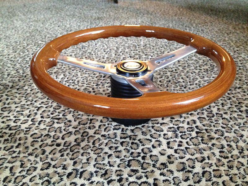 Gorgeous wood steering wheel 