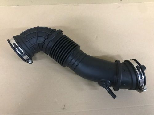 Ford fiesta st 1.6 st180 air intake pipe c1by-9c623-bf 2013 2014 2015- 2017 d387