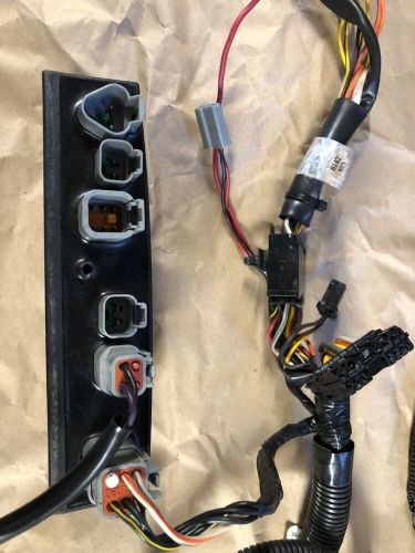 2000 mxz 700 wiring harness gauges, mpem, dess,dpm, voltage reg , complete