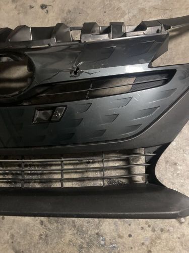 2018-2022 toyota prius prime front grill oem