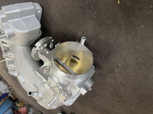 Honda civic type r ep3 inlet manifold and 70 mm throttle body