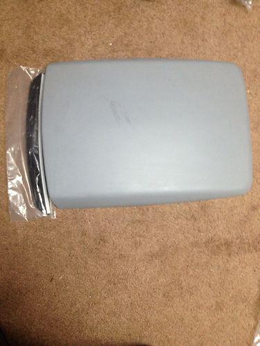 2005-2009 mustang hood scoop