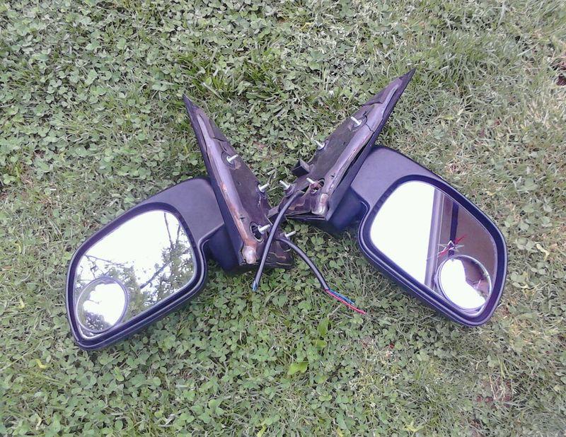 Stock power mirrors for ford f-350 99