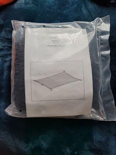 Mercedes benz cargo net