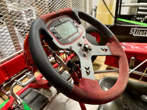 Aim mychron 4 karting package - includes steering wheel and infrared beacon!