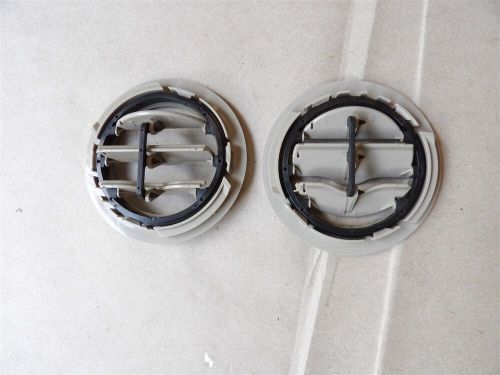 Ceiling roof ac heater directional vents light gray pair 07-2014 chevy suburban